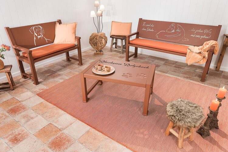Nostalgia P 500 | »Rhodesian Ridgeback Kopf« | Rost + Nostalgia P 502 | Joy + »Rhodesian Ridgeback« | Rost + Tisch | Joy + »Pfoten« | Rost > alle Tische siehe Preisliste