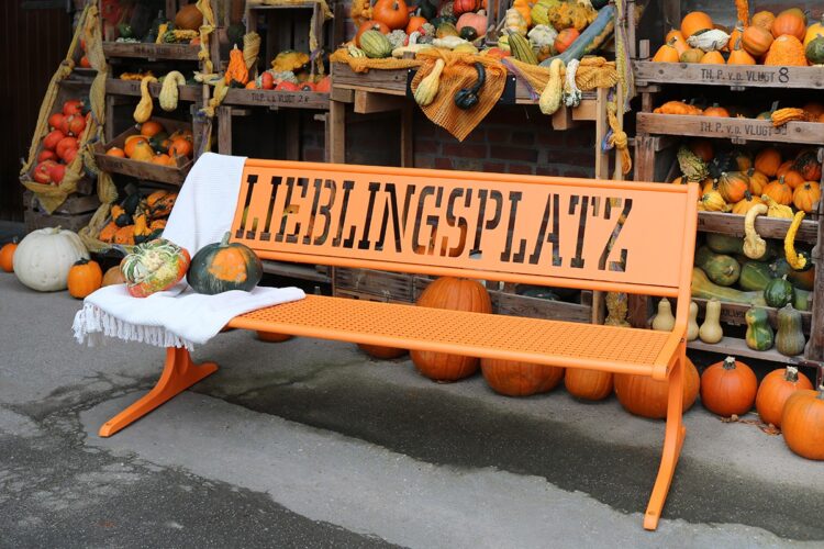 Farblich passend …