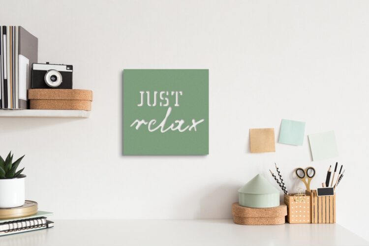 20 x 20 cm | Timeless + Handsome | Green Factory