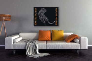 Einzelstück „Tiger“ mit eingezogenem Fellimitat (kundenseits) | 90 x 70 cm